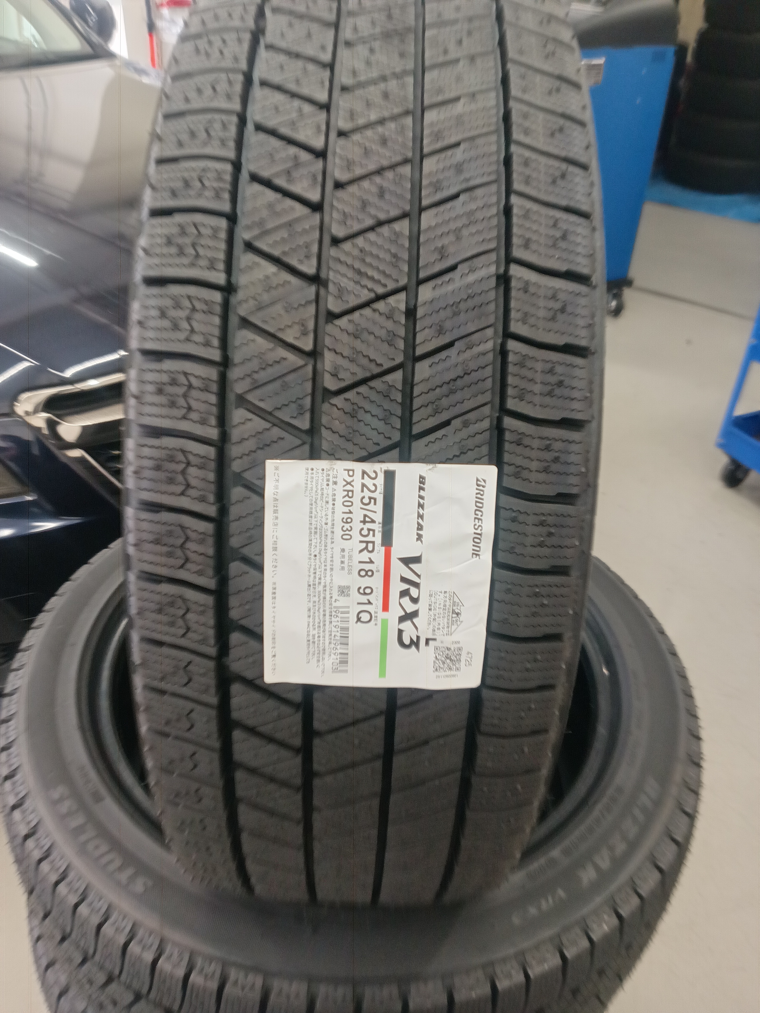 SUBARUレガシィ ブリヂストンVRX3装着!!｜タイヤ市場高崎緑町店